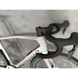 Pinarello Gravelbike Dogma GR Shimano GRX Di2 (demo)
