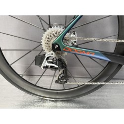 Pinarello Dogma X 2027 - Jade Eclips - Sram Red AXS - Premium Racefiets