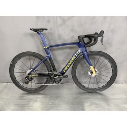 Pinarello Dogma F - Team Q36.5