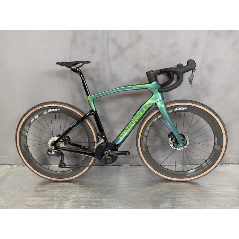 Pinarello Dogma GR 2027 - Shimano GRX Di2 - Zipp 303 XPLR S