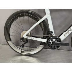 Pinarello Dogma F - Edge Crystal White - Princeton Wake