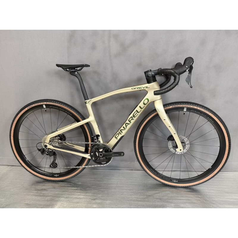 Pinarello Grevil F1 - 2027 - Altai Dust